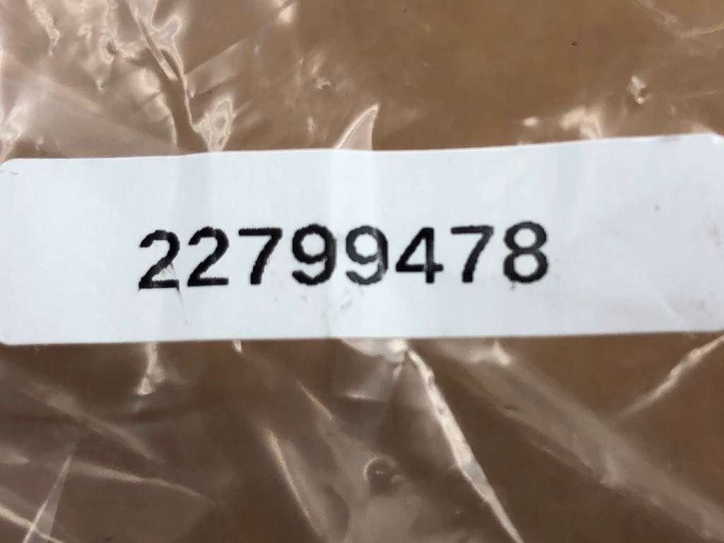 фото №10, Труба повітря радіатора 22799478 gm22799478 do cadillac ats cts 2.0l l4