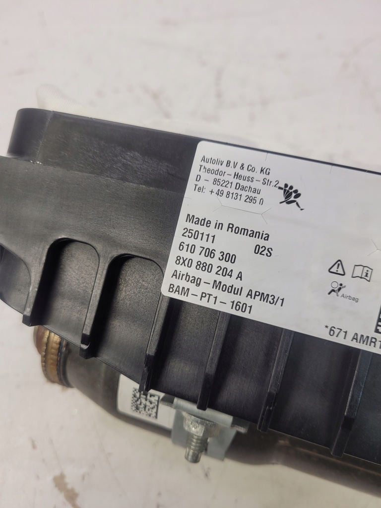 фото №6, Подушка пассажира audi a1 8x lift 8x0880204a