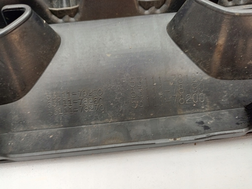 Lexus nx 2 2 2021- решётка радиатора решётка  радиатора перед 53111-78180 с Разборки