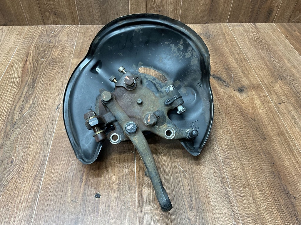 фото №1, Поворотный кулак ступица левая перед mercedes r129 sl500 1293300220 a1293300220
