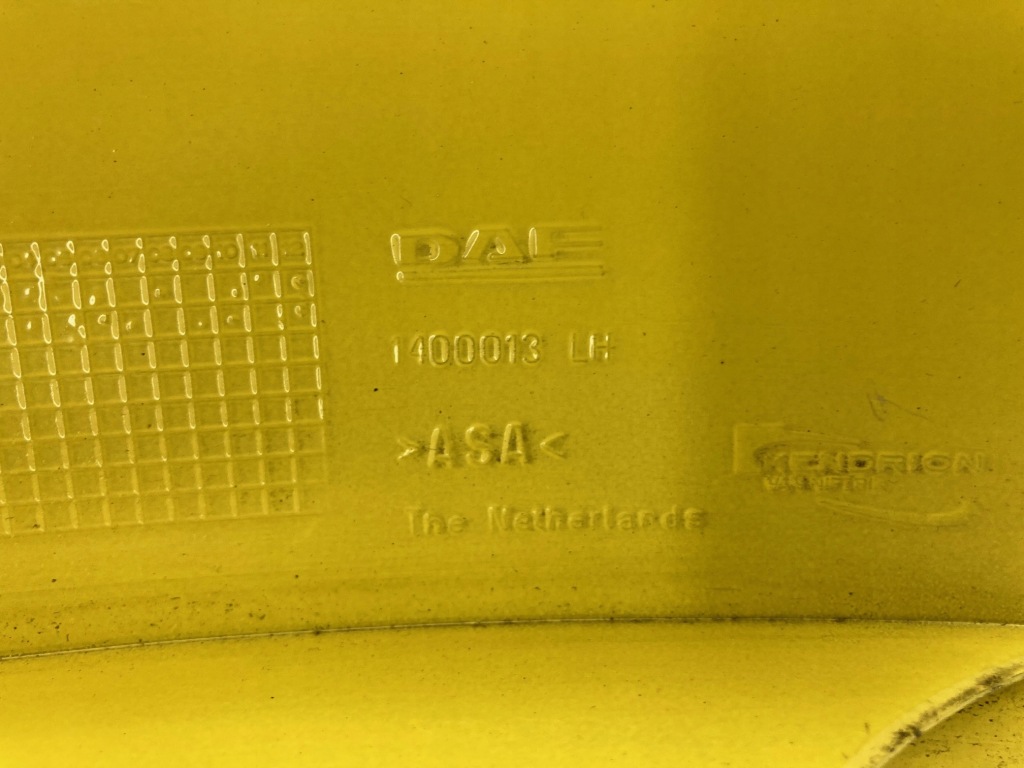 Daf 105 уголок кабины левый 1400013 Недорого