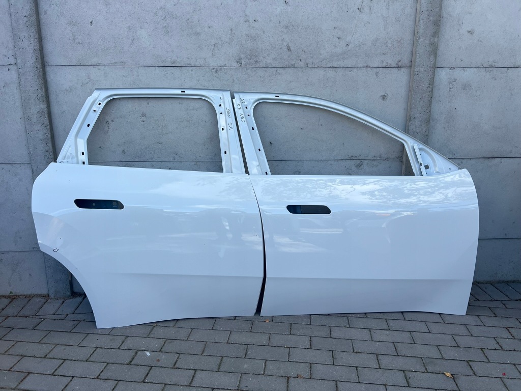 Купити Двері bmw ix3 na5 2025 bardzo ładne перед правий передні праве
