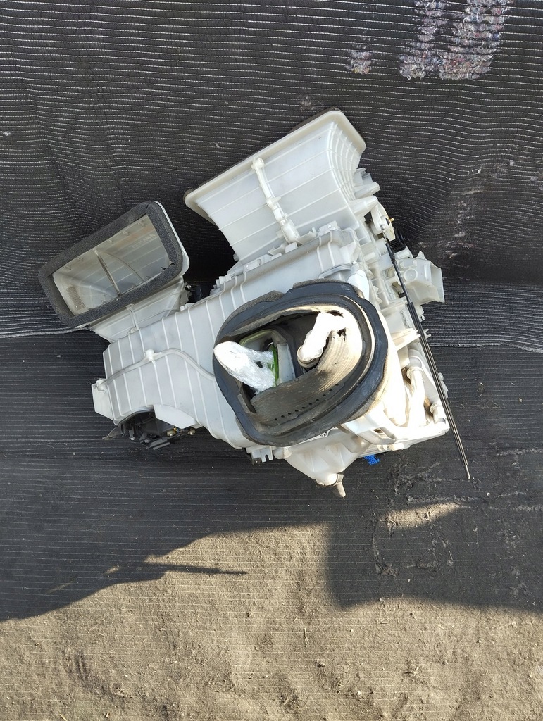 фото №11, Обігрівач fiat grande punto 1.3 m-jet 5d3122100 kpl