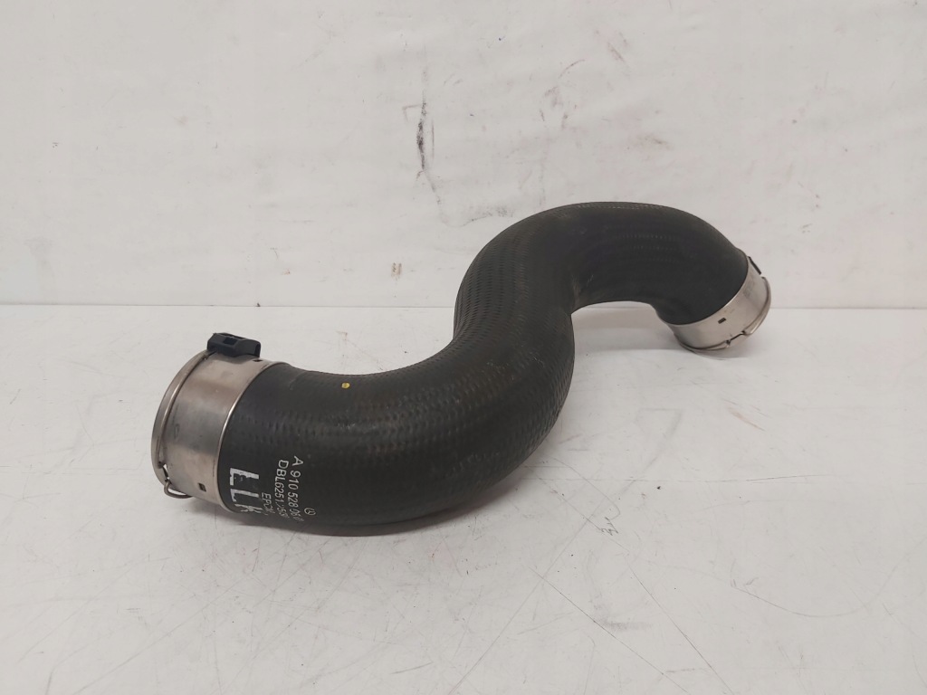 Купити Патрубок шланг turbo mercedes sprinter w910 a9105280800