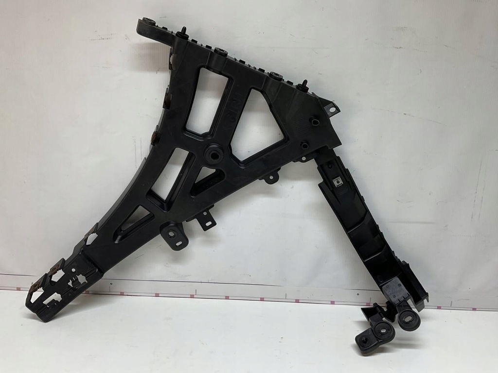 фото №8, Напрямна бампера правий задня hk83-17b930-ae jaguar f-pace