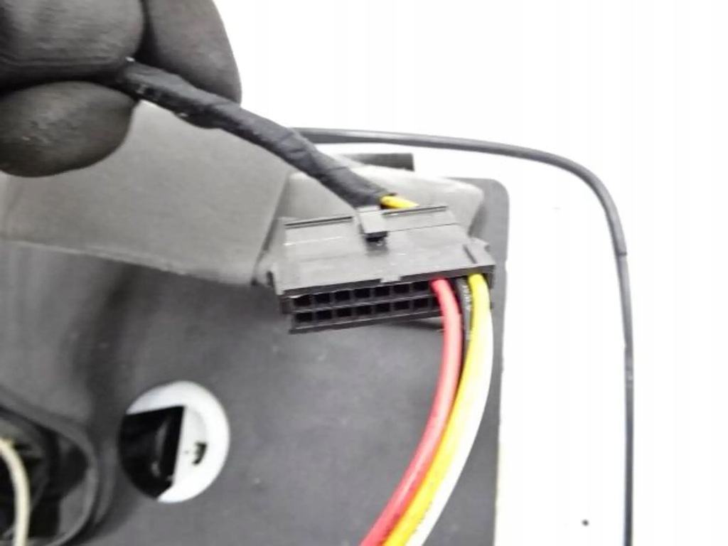 фото №2, Монітор екран hyundai santa fe ii 06-09.r