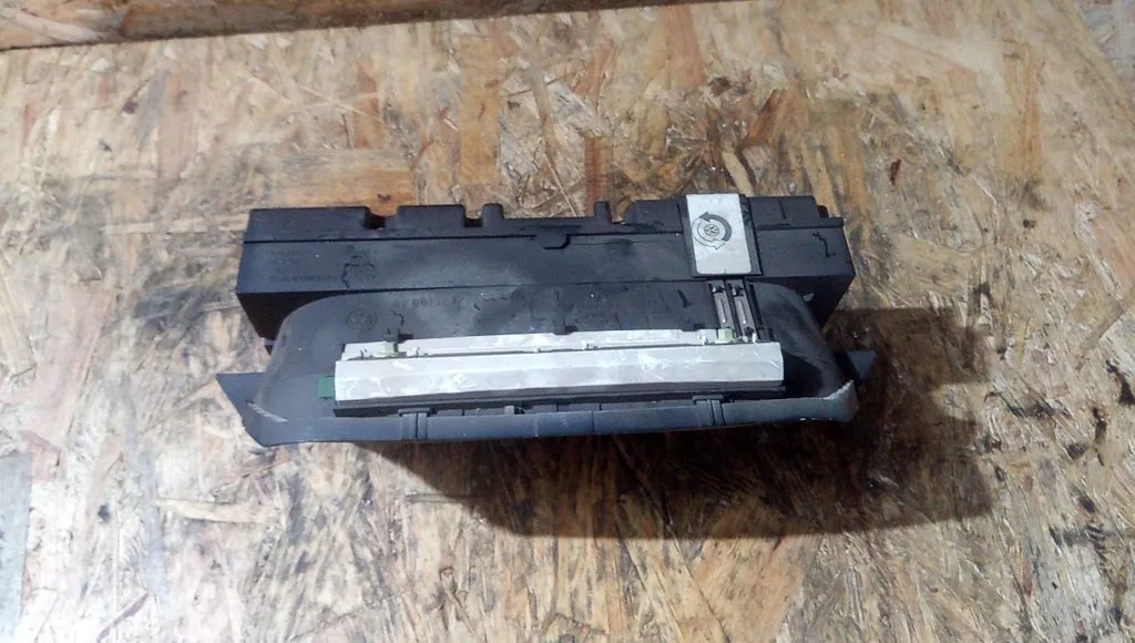 фото №7, Счетчик приборная панель vw caddy ii 1.9d 6k9919851f