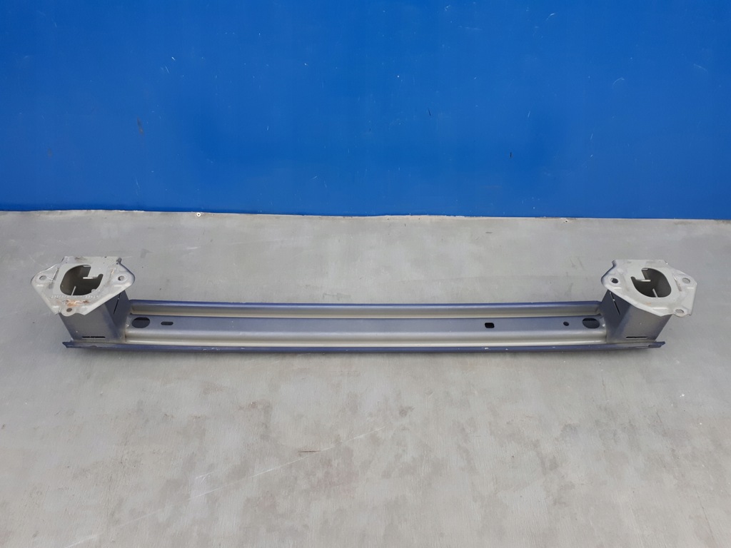 фото №8, Toyota yaris 2019- 19- балка бампера заднего
