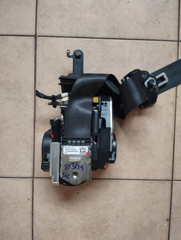 фото №1, Volvo s60 iii v60 ii pas безопасности перед правый rh 32131279