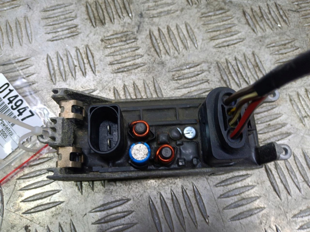 фото №1, Audi a8 d3 резистор вентилятор na wiewu 4e0820521