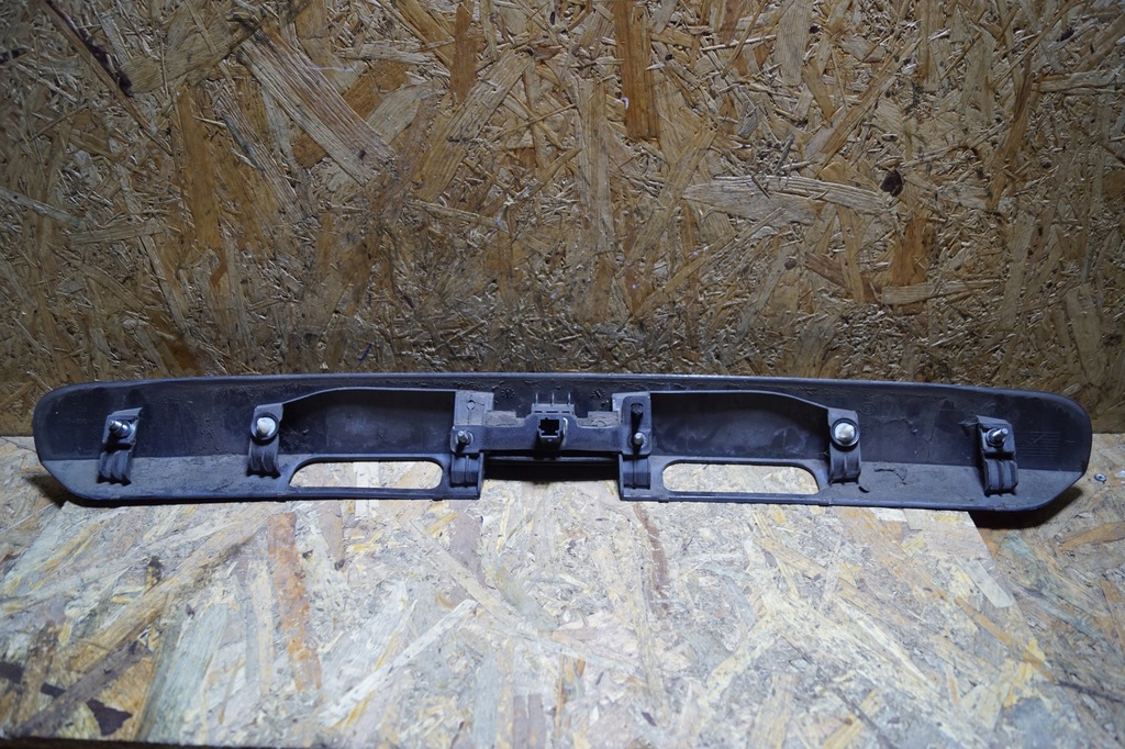 фото №7, Peugeot 5008 накладка крышки задняя 9684414777