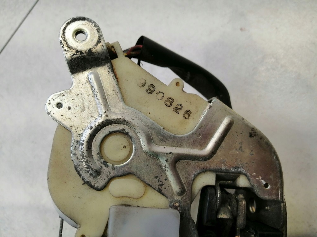 фото №6, Замок дверь левый перед mazda mpv ii