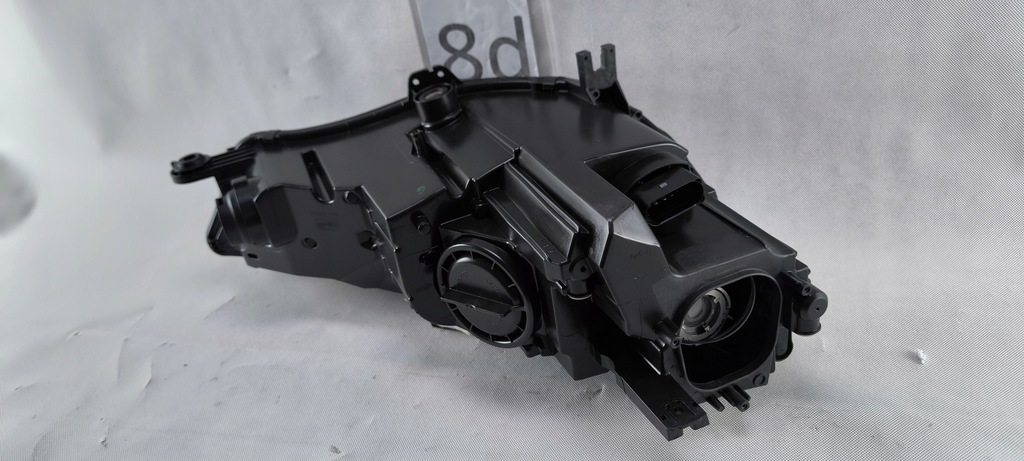 фото №8, Audi a4 b9 8w0 ксенон левый фара лампа 8w0941005