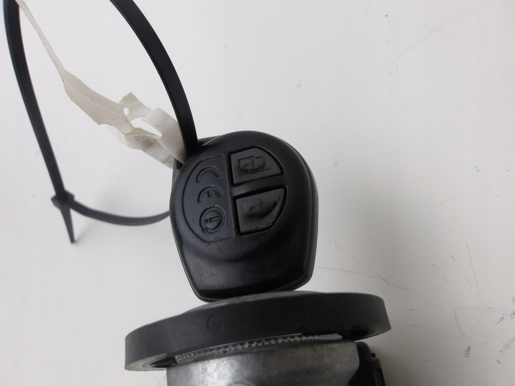 фото №7, Suzuki sx4 sedici 06-13 замок запалювання з ключ pilot kpl оригінальний номер
