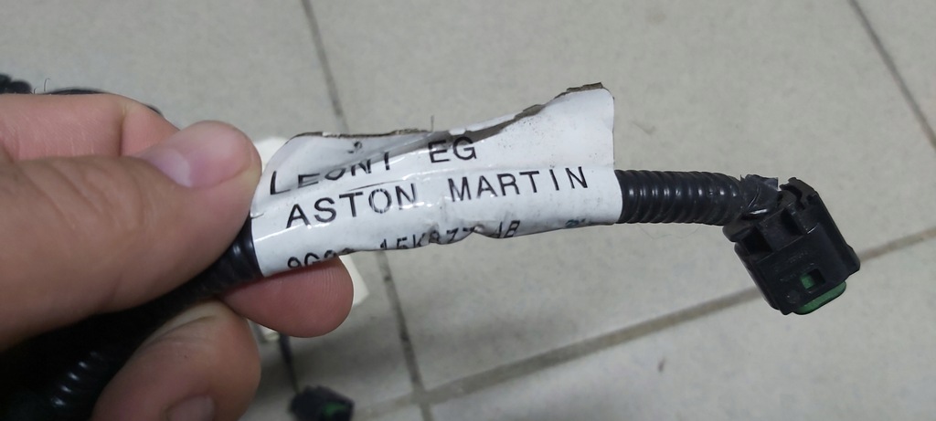 фото №10, Проводка бампера перед pdc 9g33-15k877-ab aston martin vantage v8