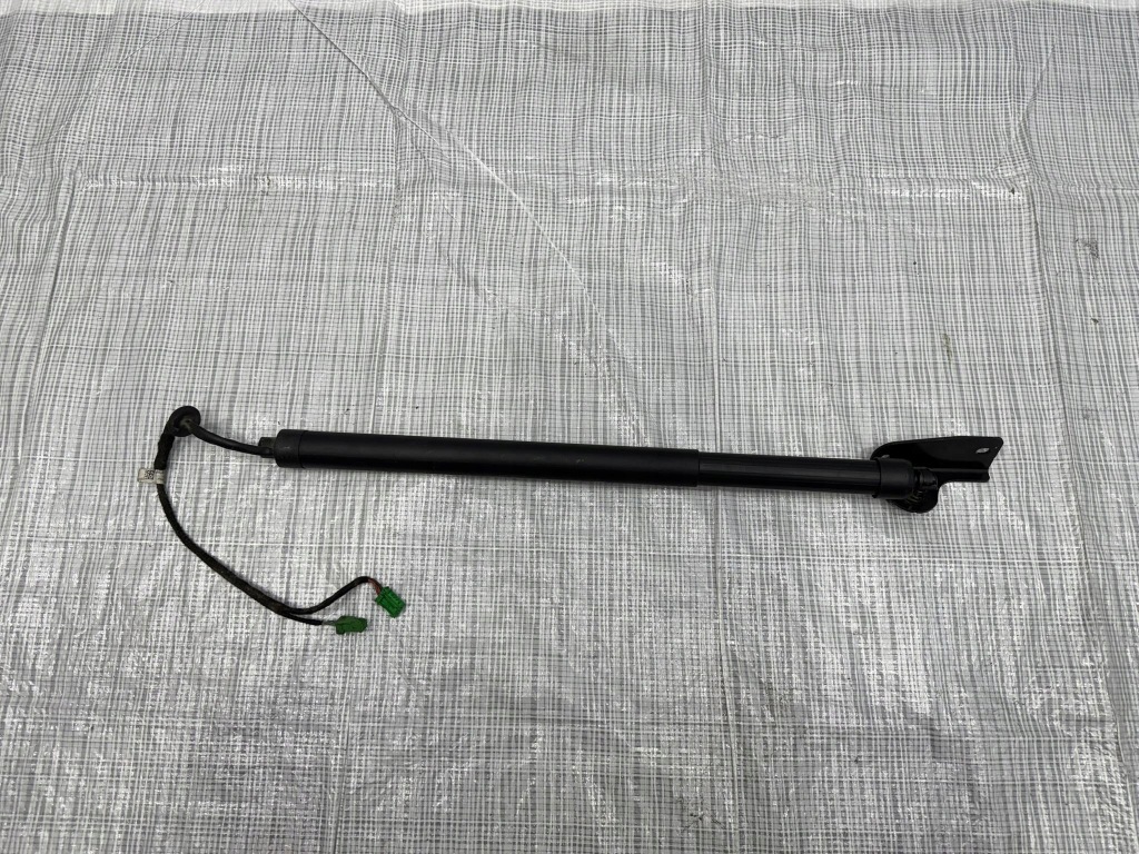 Купити Привід кришки багажника citroen ds7 9817056980