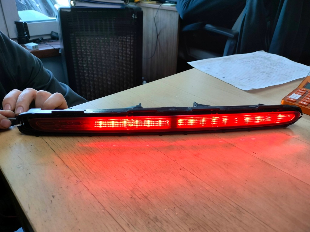 фото №5, Третий свет стоп mercedes e w211 sedan