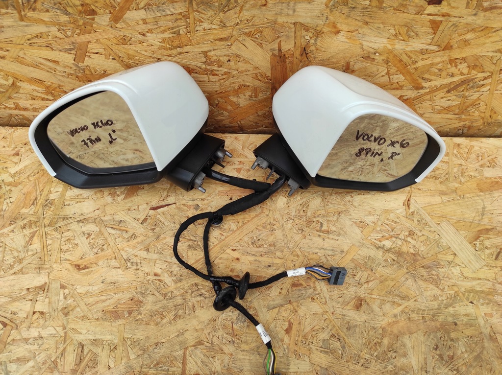 фото №1, Зеркало левая 7 pin правое 8 pin volvo xc40