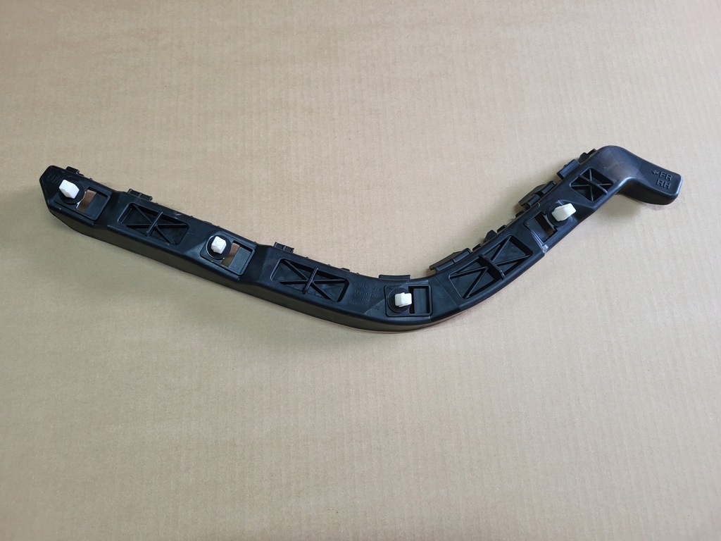 фото №1, Kia sorento iii 3 направляющая кронштейн бампера задняя