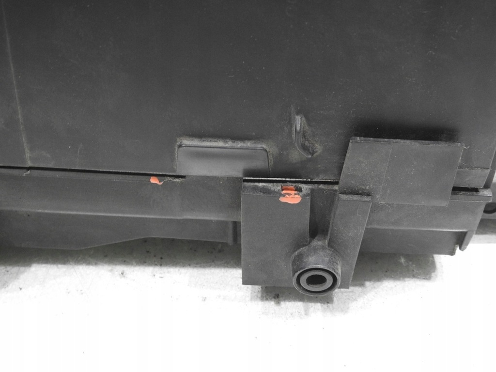 фото №7, Корпус аккумулятор ford s-max mk1 2.5 t