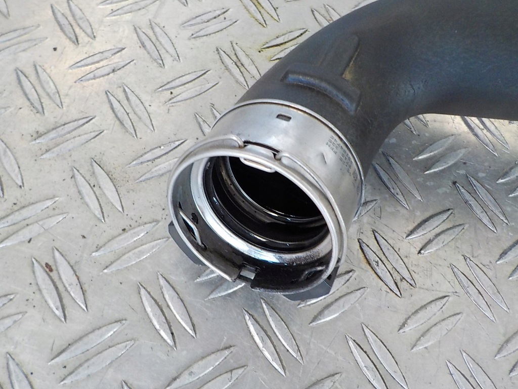 фото №3, Grand cherokee wk2 пабтрубок  труба шланг воздуха