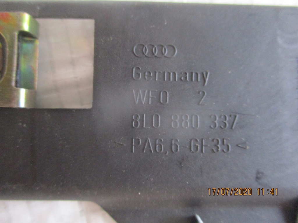 фото №9, Кронштейн пластик audi a3 8l 8l0880337