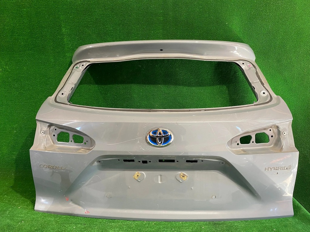 фото №1, Крышка багажника задняя задняя toyota corolla cross