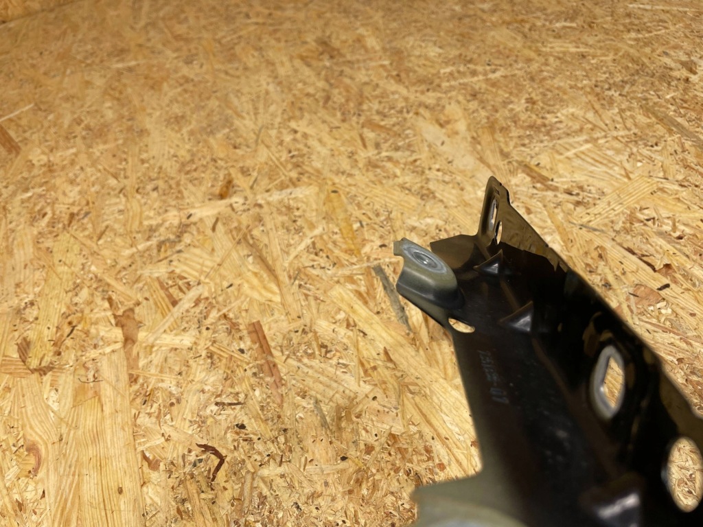 Кронштейн кронштейн держатель крыла перед правая  mini clubman f54 7351338 Киев