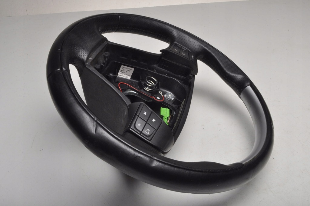 фото №10, Volvo c30 s40 ii v50 c70 воздуховод кожаный 30778742