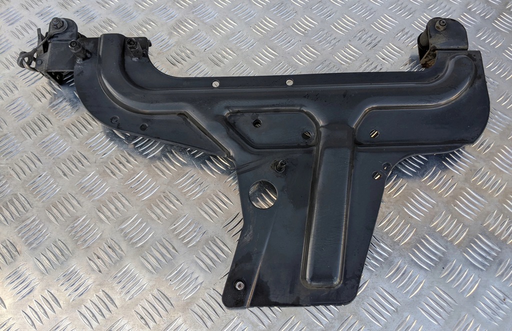 фото №1, Кронштейн защита межосевой scania r