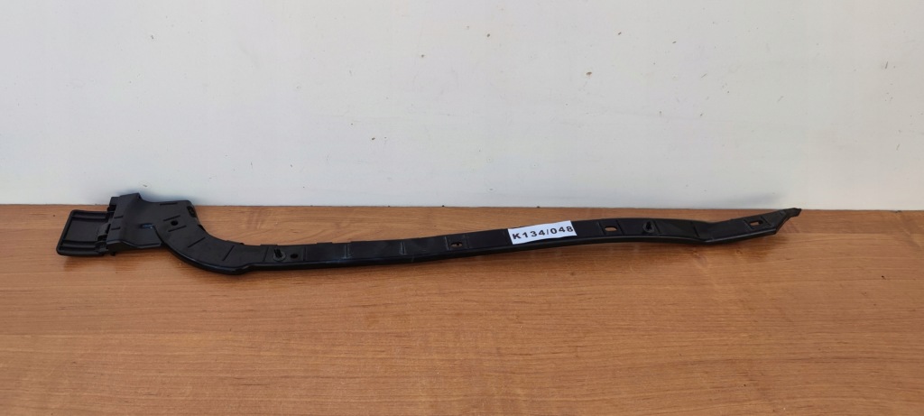 Купить Mercedes vito w447 левый направляющая бампера задний  кронштейн