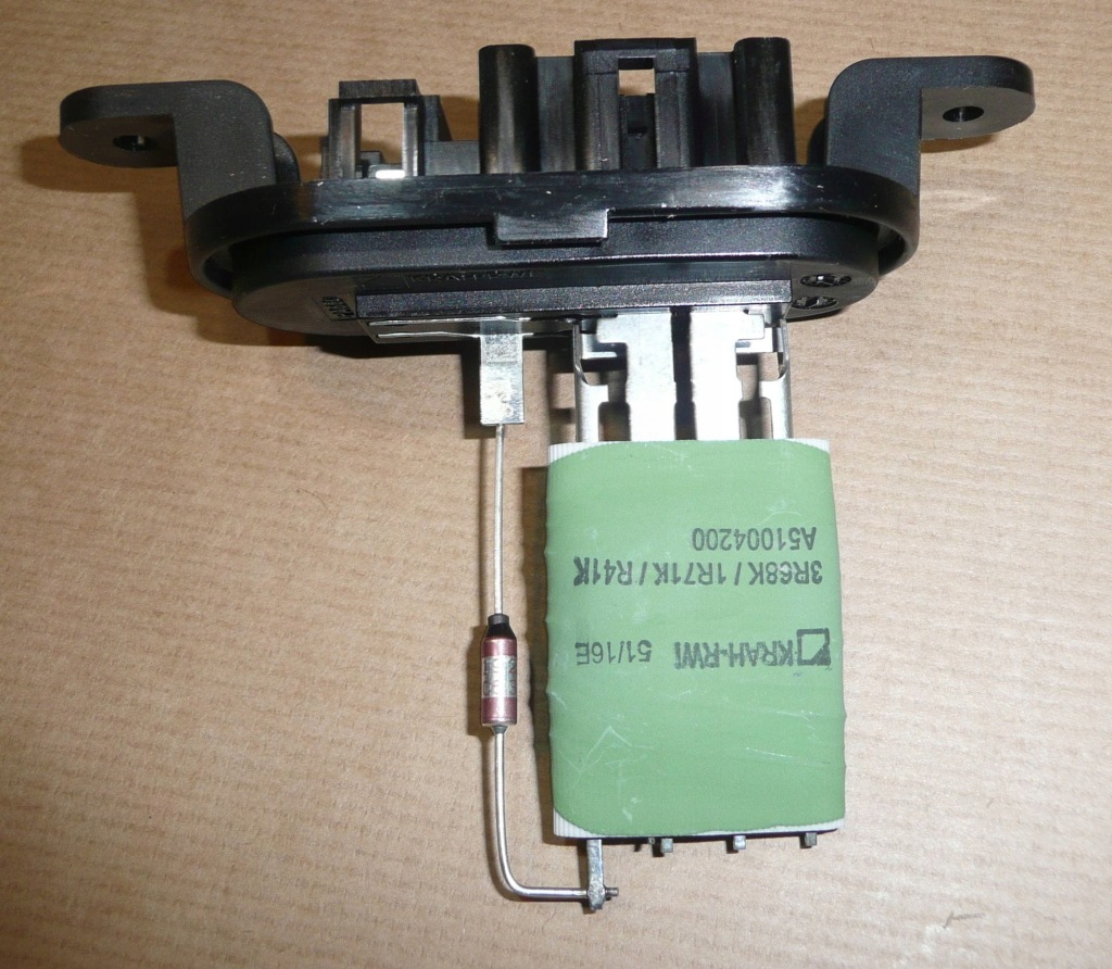 фото №4, Резистор вентилятор renault master iii 271500889r org