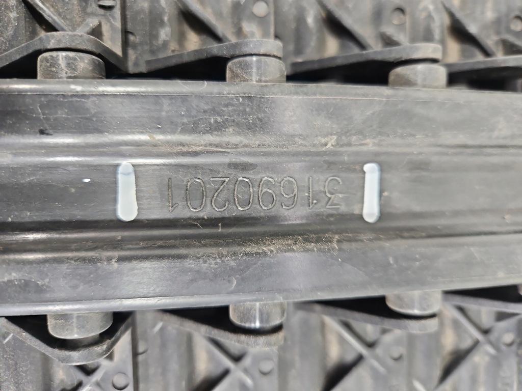 фото №8, Шторка воздуховод жалюзи впуск воздуха volvo v90 s90 16- 2.0 d5