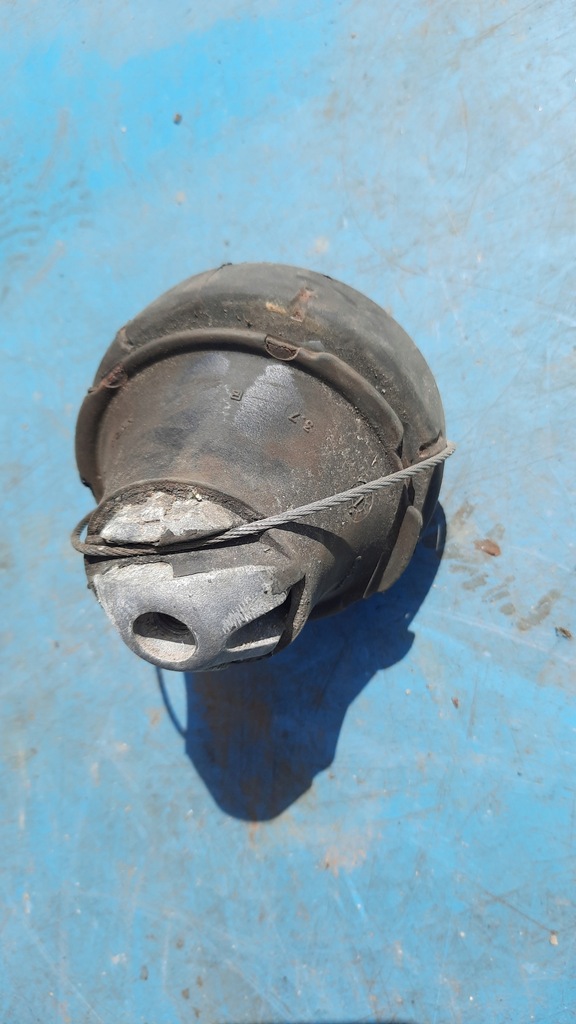 фото №1, Подушка двигуна volvo s60 9485551