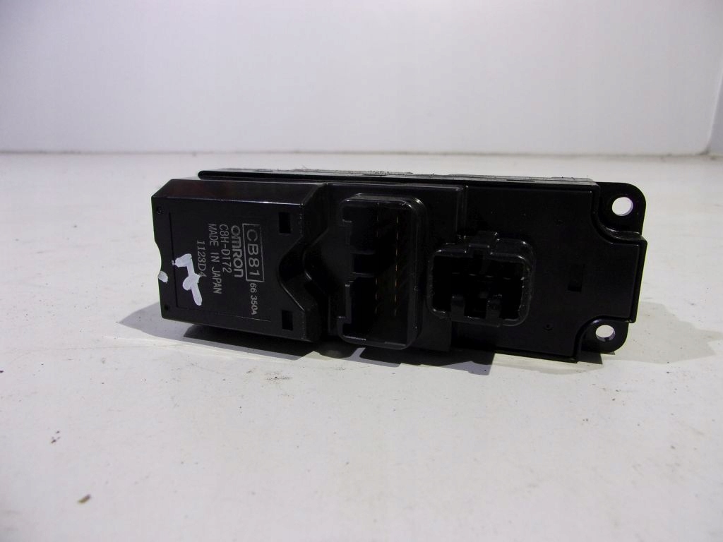 фото №3, Mazda premacy панель перемикач вікон