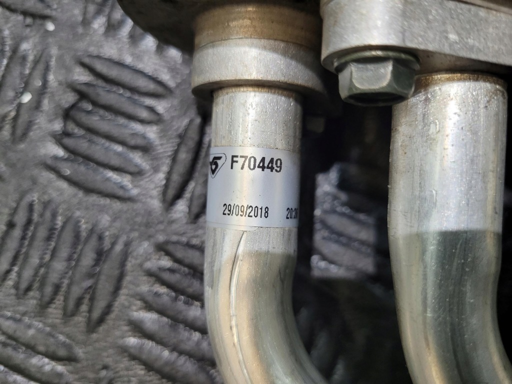 фото №6, Конденсатор осушитель испаритель 924795sh0b 447900-0260 nissan leaf ii ze1