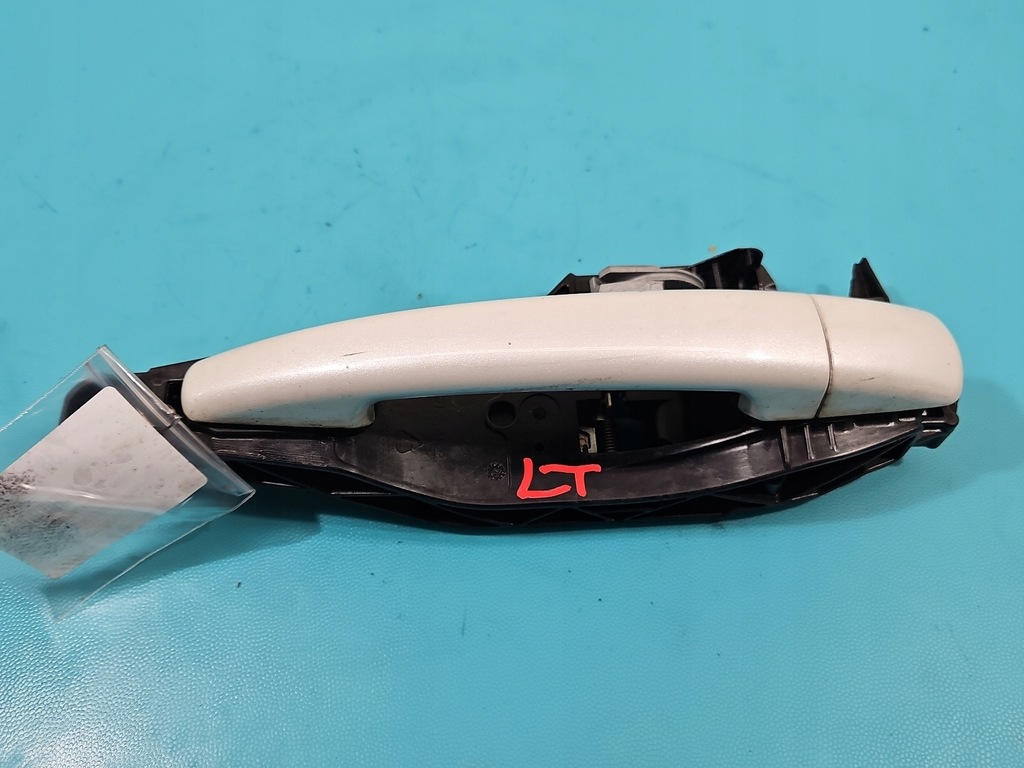 фото №1, Ручка задняя левая наружная peugeot 2008 i 13-19 9672961180