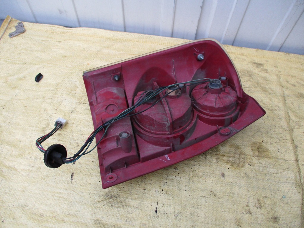 фото №9, Mazda mpv lift лампа задняя левая p3775l