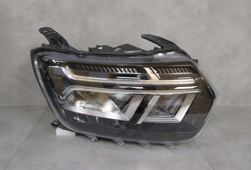 фото №1, Лампа перед dacia duster 2 ii lift 21-24 led rh правая 260101613r