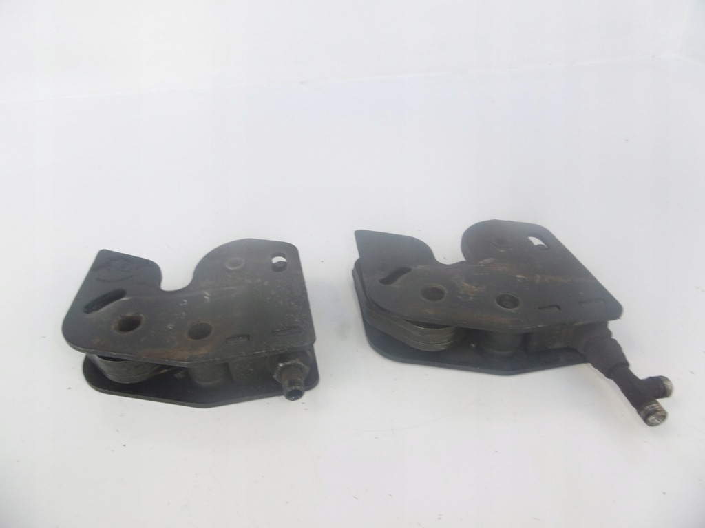 фото №2, Замок крепление кабины renault magnum dxi