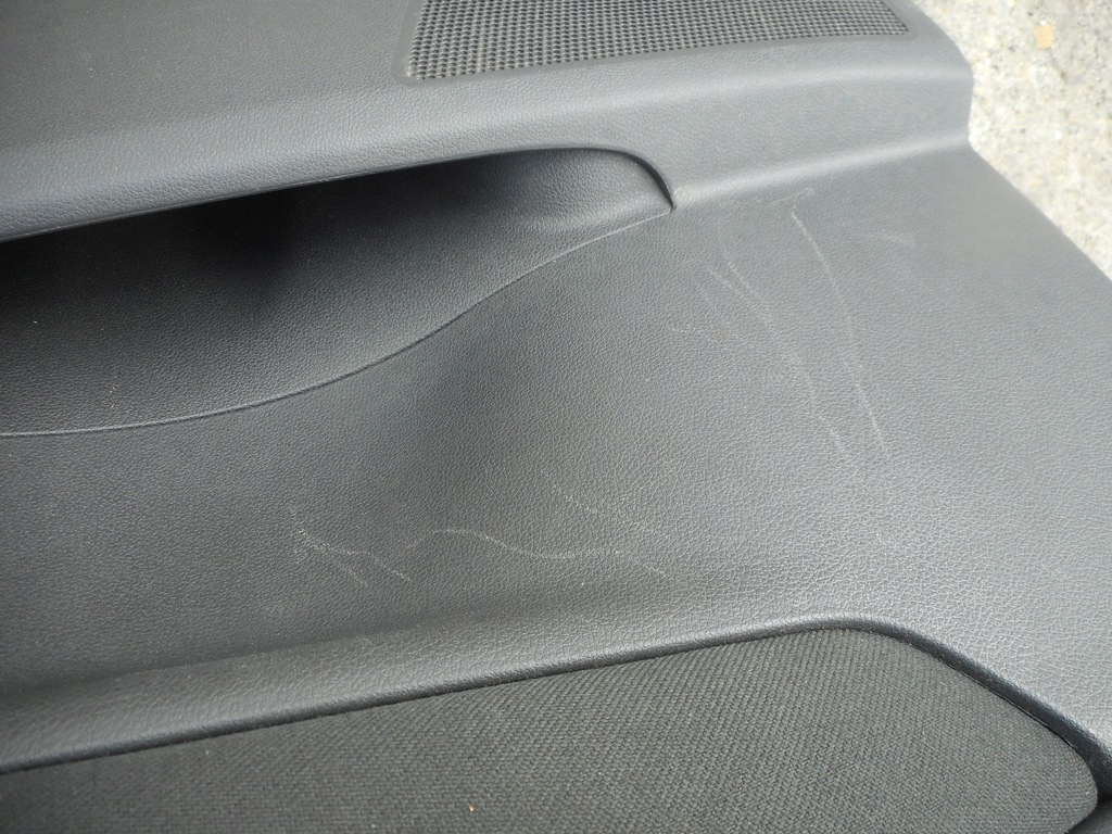 фото №6, Peugeot 5008 обшивка правый задний задняя