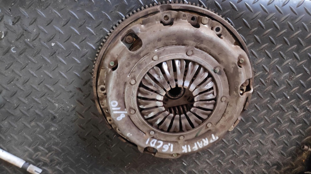 фото №1, Колесо двухмассовый 2.0 dci trafic ii 8200828444