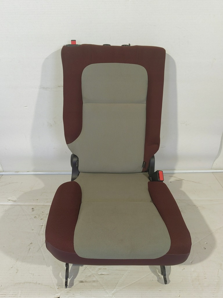 фото №1, Citroen berlingo peugeot partner заднее сиденье правый задняя