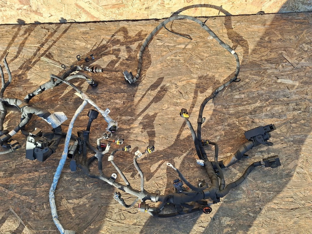 фото №2, Жгут двигателя 06700510670 alfa romeo giulia 2.9 би-турбо