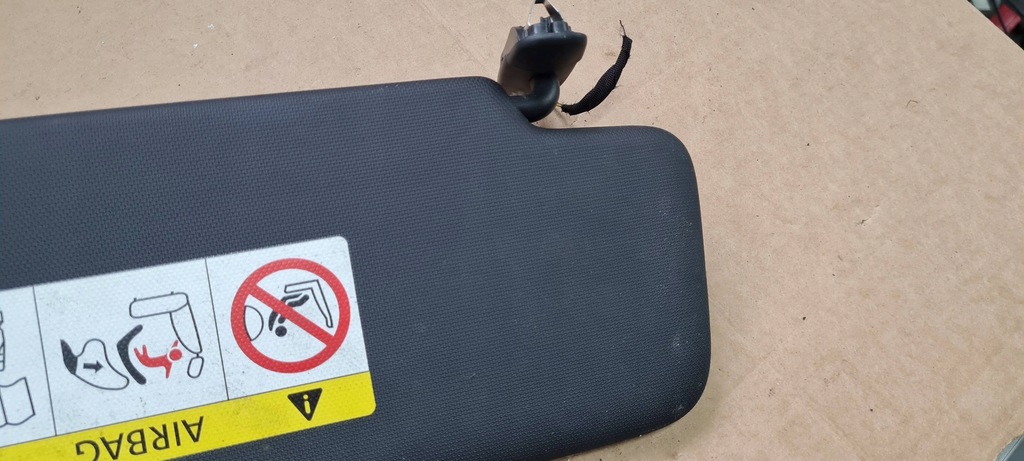 фото №13, A4 b9 8w s3 8y a3 защита козырёк солнцезащитная левая sline a5 8w0857551