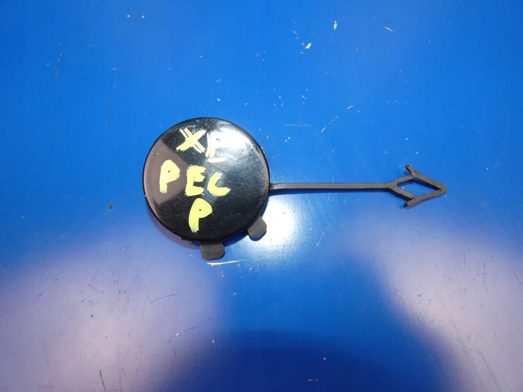 фото №1, Jaguar xe x760 r sport заглушка бампера фаркоп перед передняя