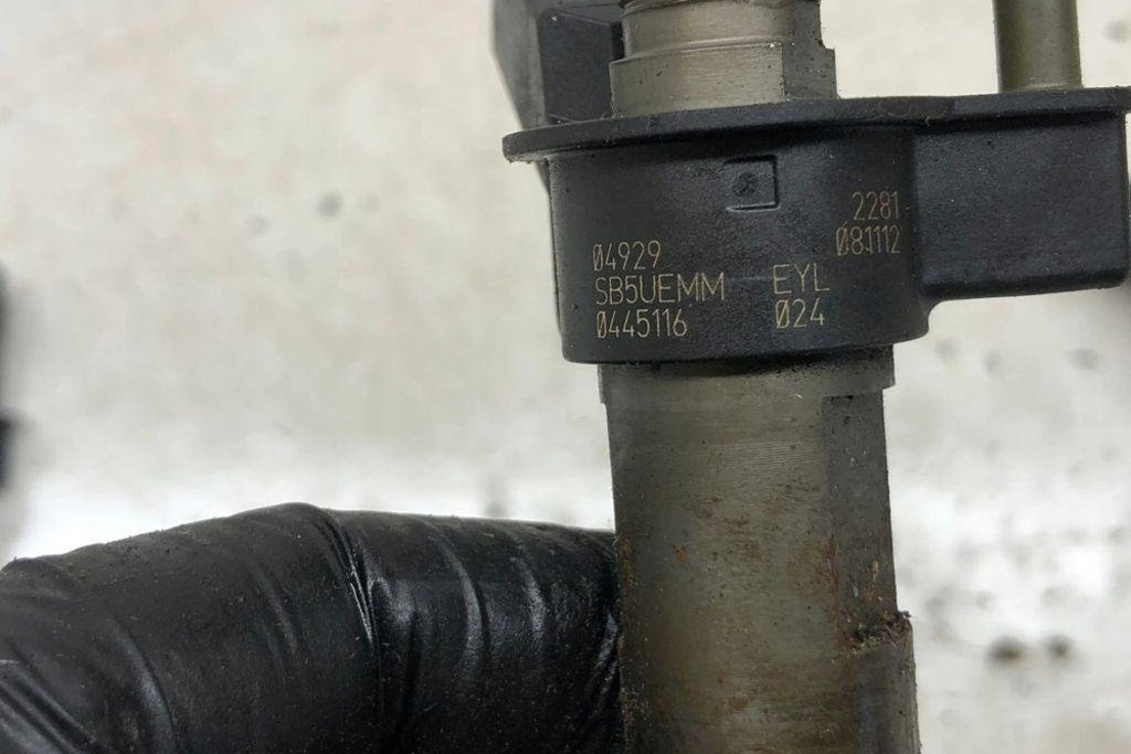 фото №9, Комплект форсунок bmw 3 coupe e92 780012302 3.0l дизель 2009