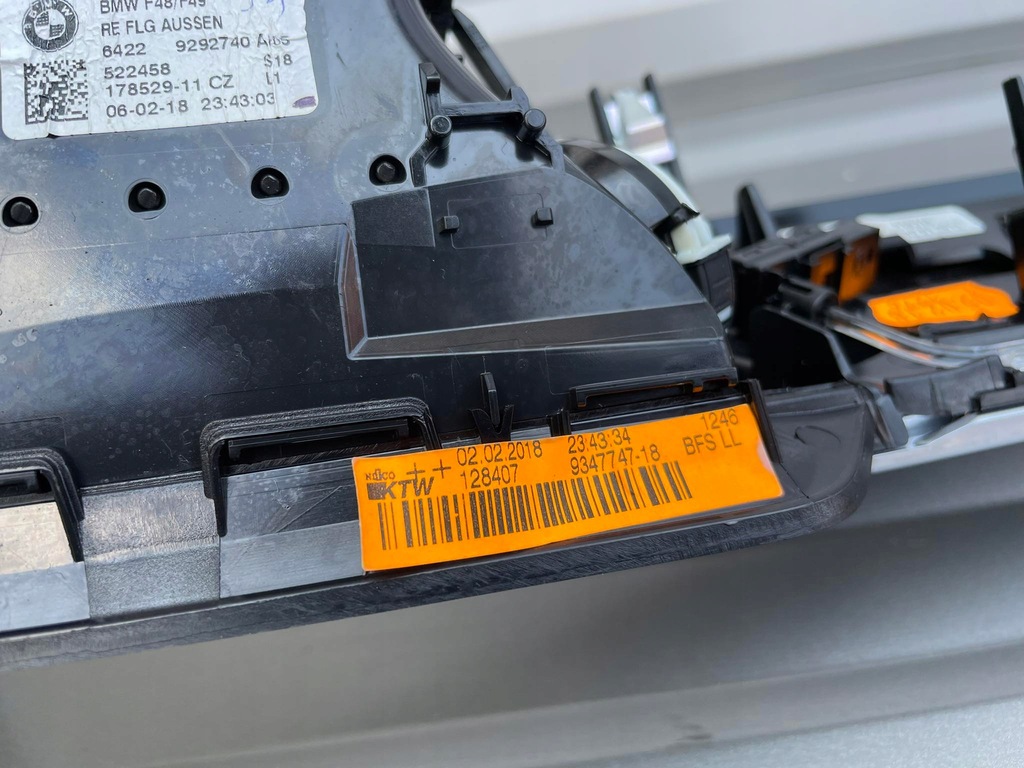 фото №6, Bmw x1 f48 декори консолі