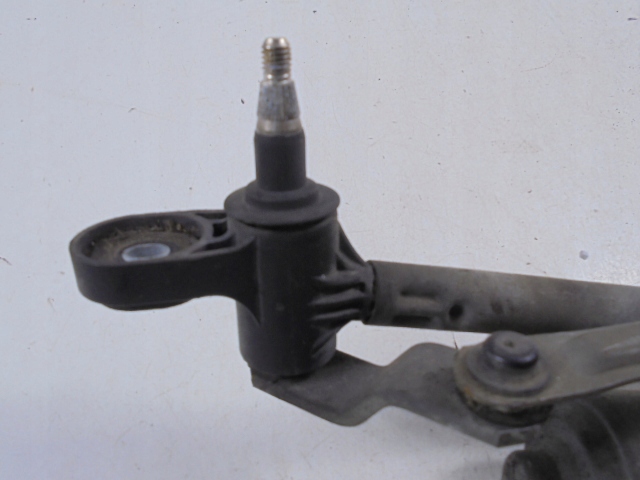 фото №13, Mazda 3 i bk моторчик механизм дворник перед bp4k-6737x bp4k-67340