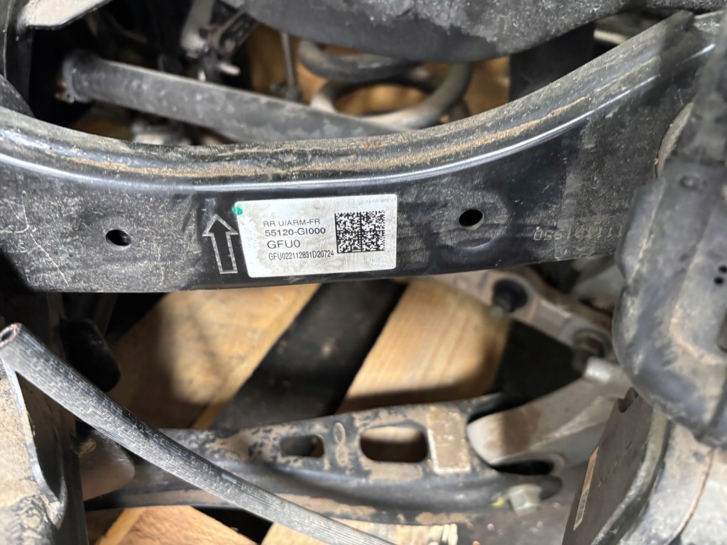 фото №7, Hyundai ioniq 6 vi подрамник подрамник задняя рычаги поворотный кулак задняя двигатель